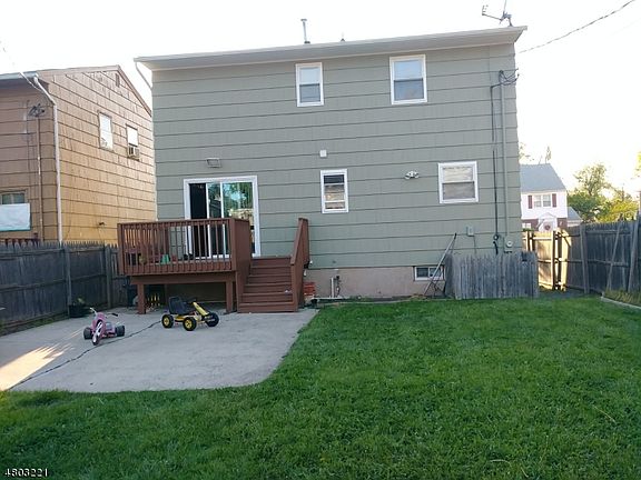 2nd image of 204 Eppirt St