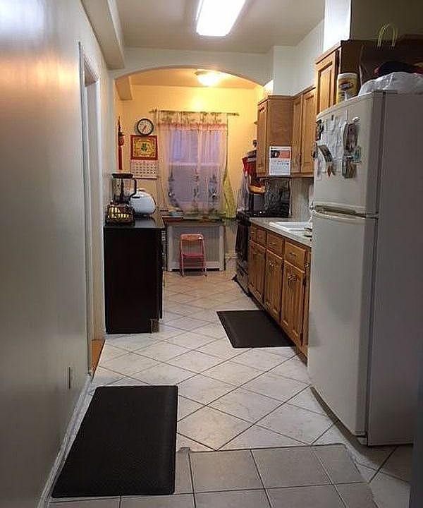 2nd image of 73-17 Utopia Pkwy #1