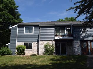 101 Whispering Pines Way, Fitchburg, WI 53713