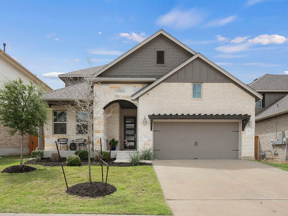 3932 Pine Cone Way