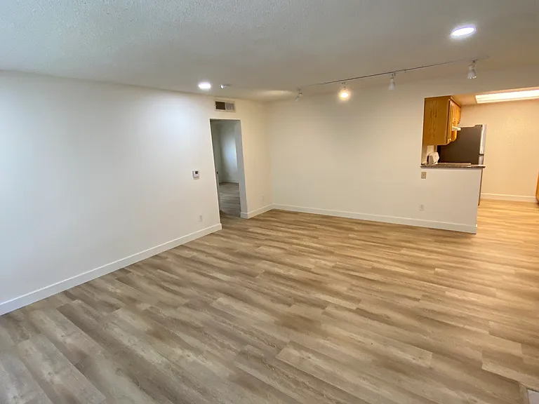 10828 Palms Blvd #2 — Photo 4