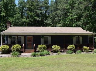 11168 Walton Lake Rd, Disputanta, VA 23842