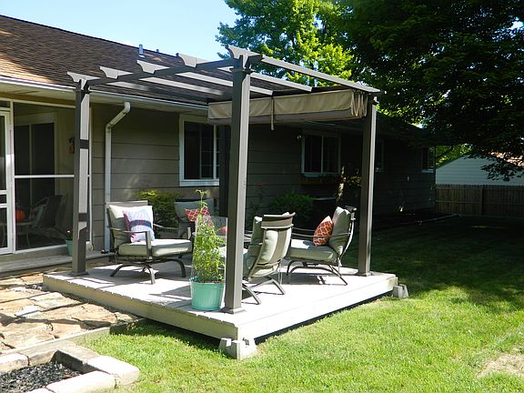 4th image of 2654 Mary Jane Dr