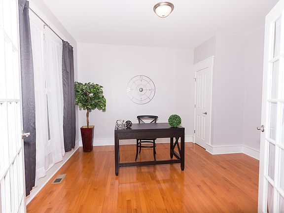 2nd Bedroom or Office