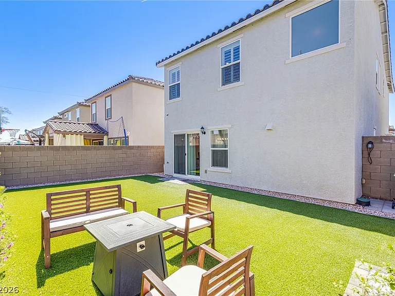7712 Lush Oasis Ave — Photo 25