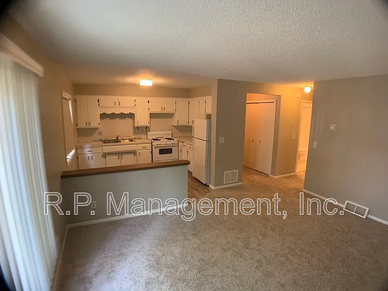 3405 Emerson Ave S #1 — Photo 3