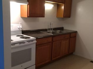 824 Patty Dr, Maryville, IL