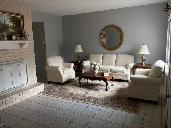 11136 Village Bend Ln #1136, Houston, TX 77072