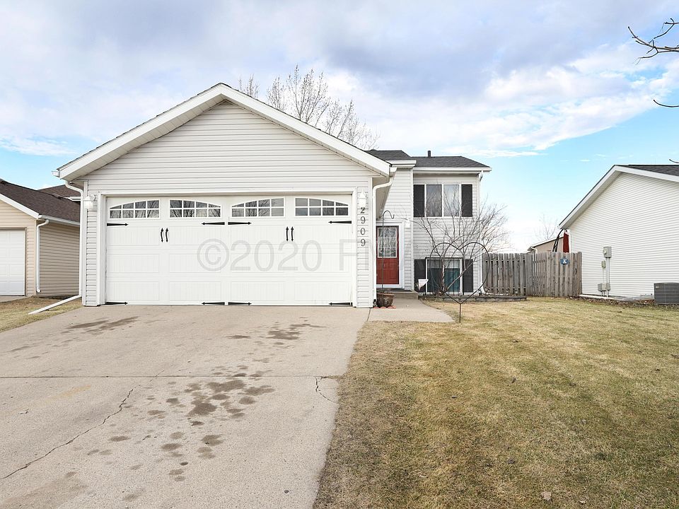 1st image of 2909 29th Avenue Cir S