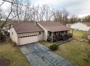 63 Vj Dr, Oakwood, IL 61858