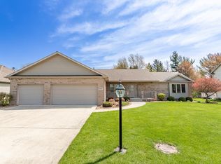 9037 Mallard Lane St, John, IN 46373