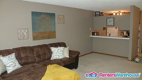 4th image of 2800 Hamline Ave N APT 350
