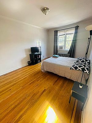 1st image of 35-46 Crescent St #2