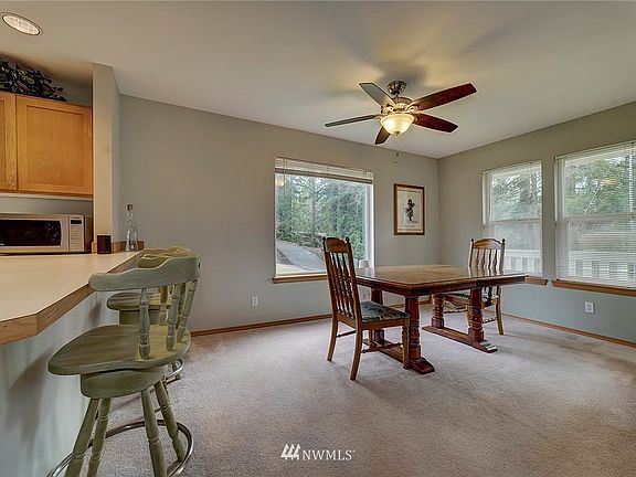 5th image of 2175 Woodland Dr NW