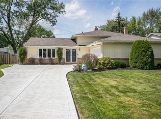 16136 Howe Rd, Strongsville, OH 44136