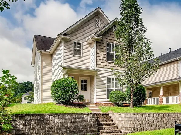 8011 Rolling Meadows Ln, Huntersville, NC 28078