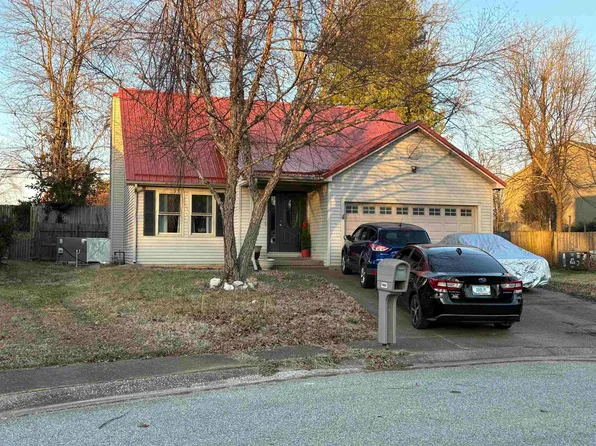 7970 Alexandra Ln, Newburgh, IN 47630