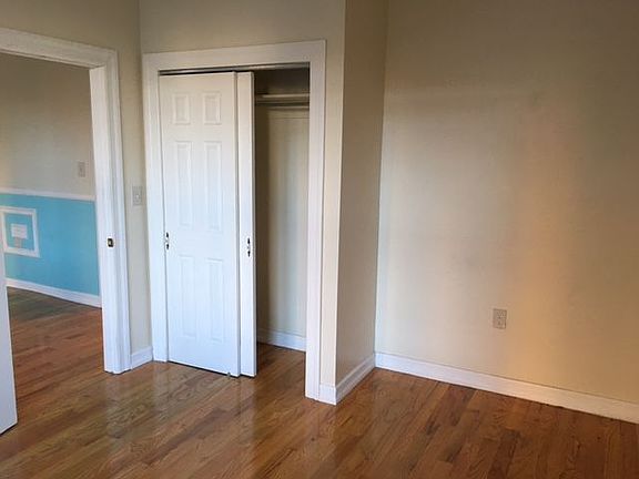 2nd image of 1051 Ocean Ave APT 9