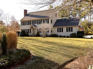 842 Main St, Wareham, MA 02571