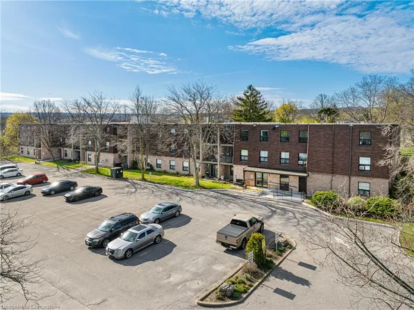 4209 Hixon St #202, Lincoln, ON L3J 0K2