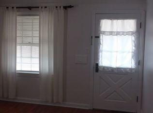 3676 Highland Rd, Cleveland, OH 44111