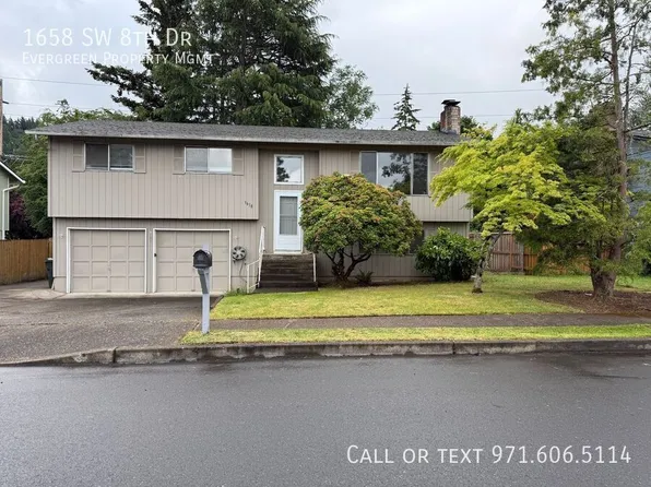 1658 SW 8th Dr, Gresham, OR 97080