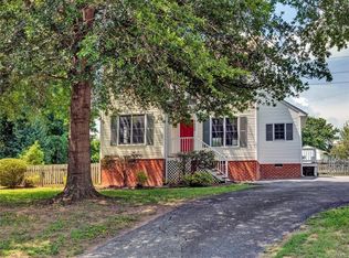 2000 W Providence Mews, North Chesterfield, VA 23236