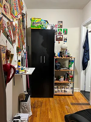 Rented by Prime Realty | media 8