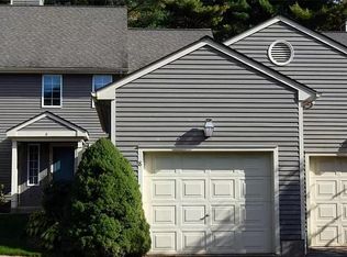 8 Suffolk Rd, South Glastonbury, CT 06073