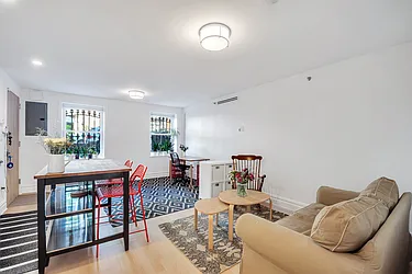 256 Cumberland Street, #2