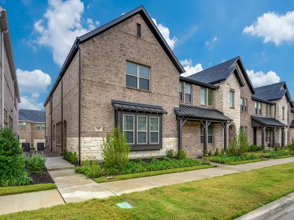 512 Parkside Dr, Argyle, TX 76226