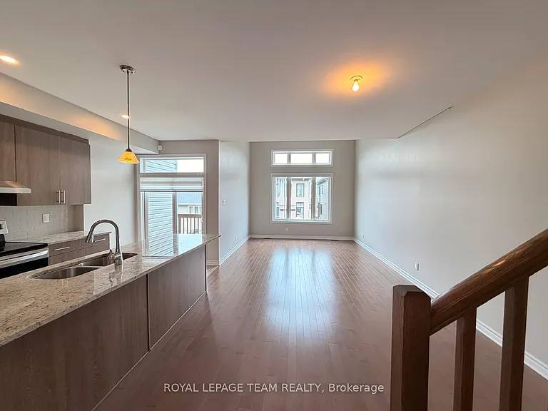 343 Grackle St N — Photo 11