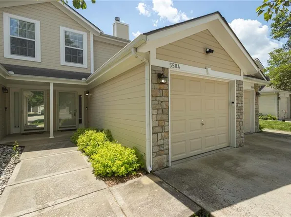 5504 NW Downing St, Blue Springs, MO 64015