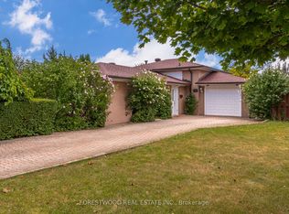 1192 Chada Ave, Mississauga, ON L5C1P9