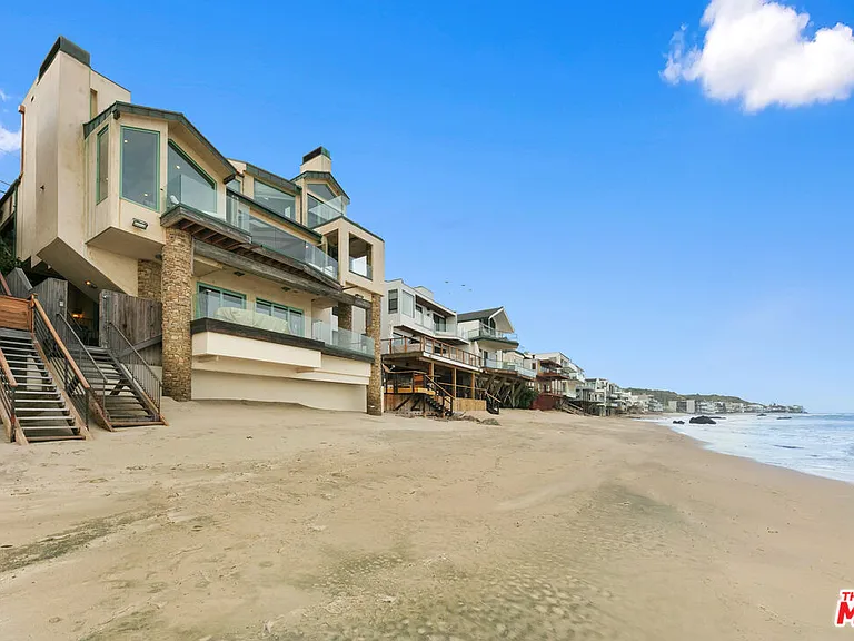 24920 Malibu Rd — Photo 49