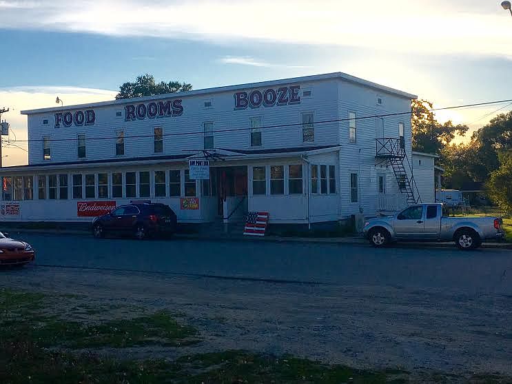 Bay Port Inn 