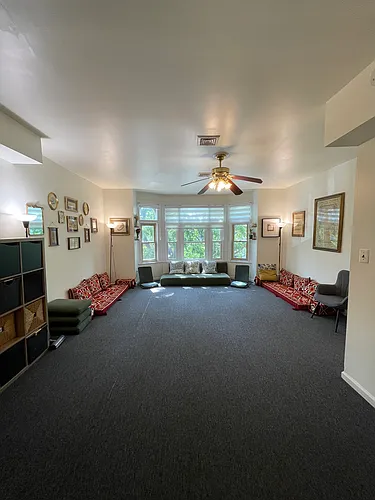 253 S 45th St #2F Photo 1