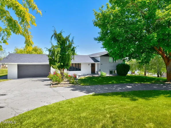 281 Gore Rd, Selah, WA 98942