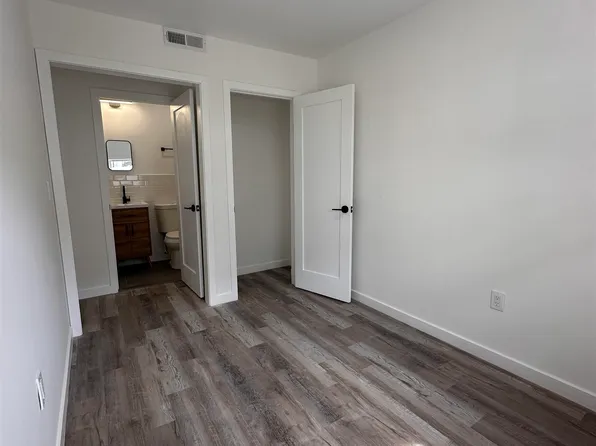 118 Van Horne Street image 6 of 10