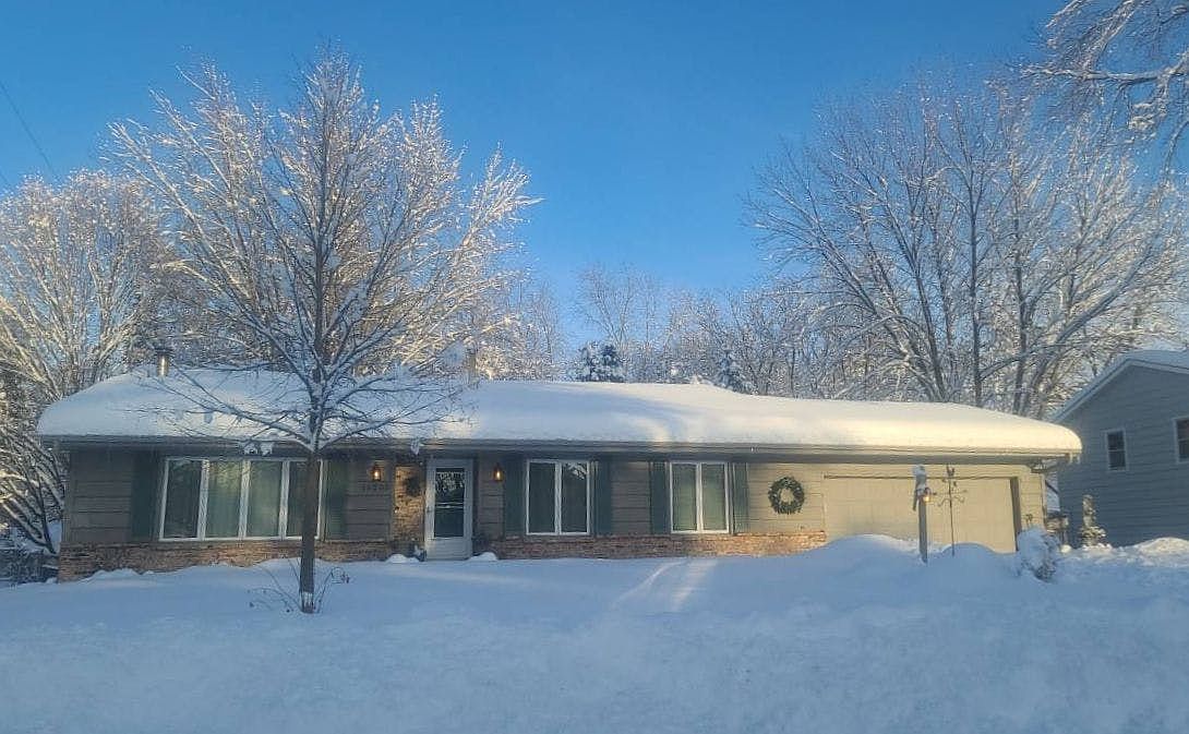 13205 Oakland Dr, Burnsville, MN 55337 Zillow