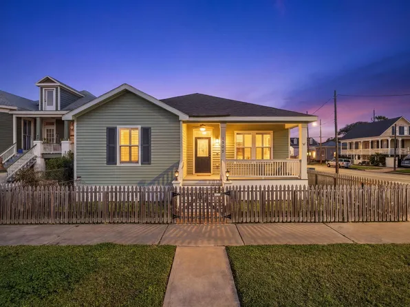 1502 Avenue M, Galveston, TX 77550