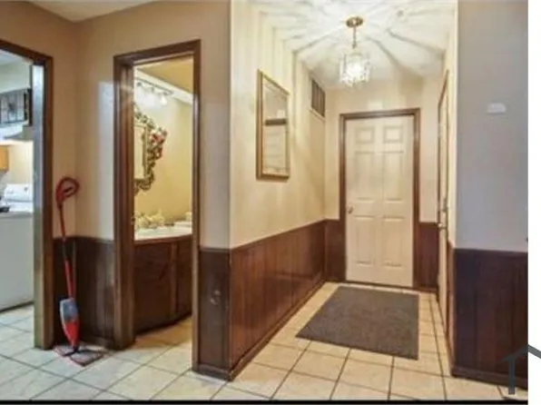 6810 Lancer Ln #B, Oklahoma City, OK 73132
