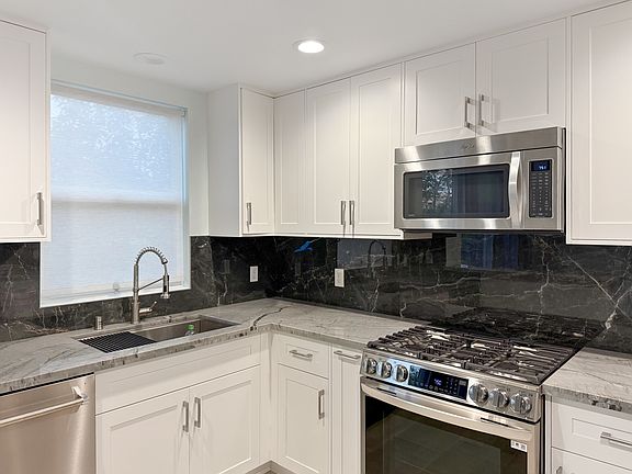 5th image of 286 N Madison Ave Unit 308