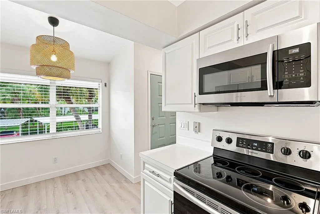 181 Grand Oaks Way — Photo 3