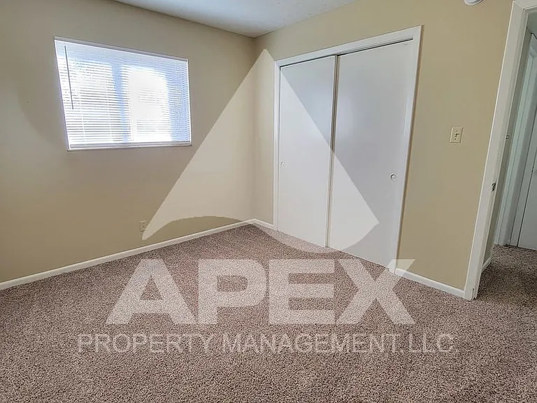 Springdale Apartments — Photo 42