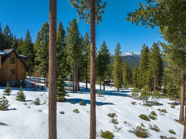 2532 N Summit Pl, Truckee, CA 96161