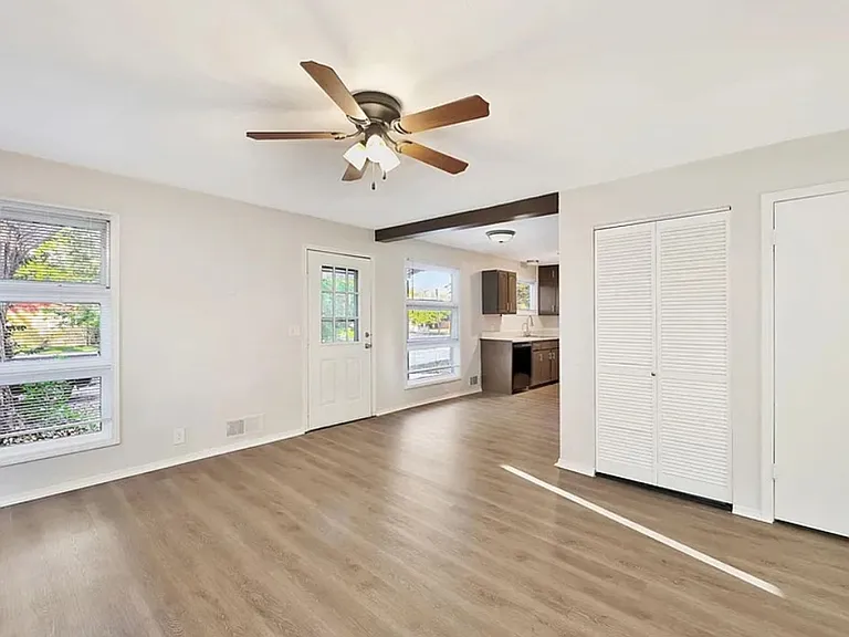 6020 N East Park View St — Photo 8