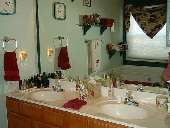 3rd image of 2590 Cordillo Dr