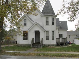 1009 W 22nd St #44, Cedar Falls, IA 50613