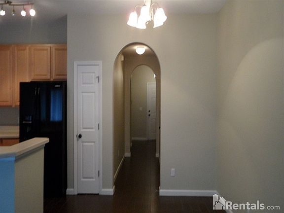 3rd image of 837 Park Grove Ct